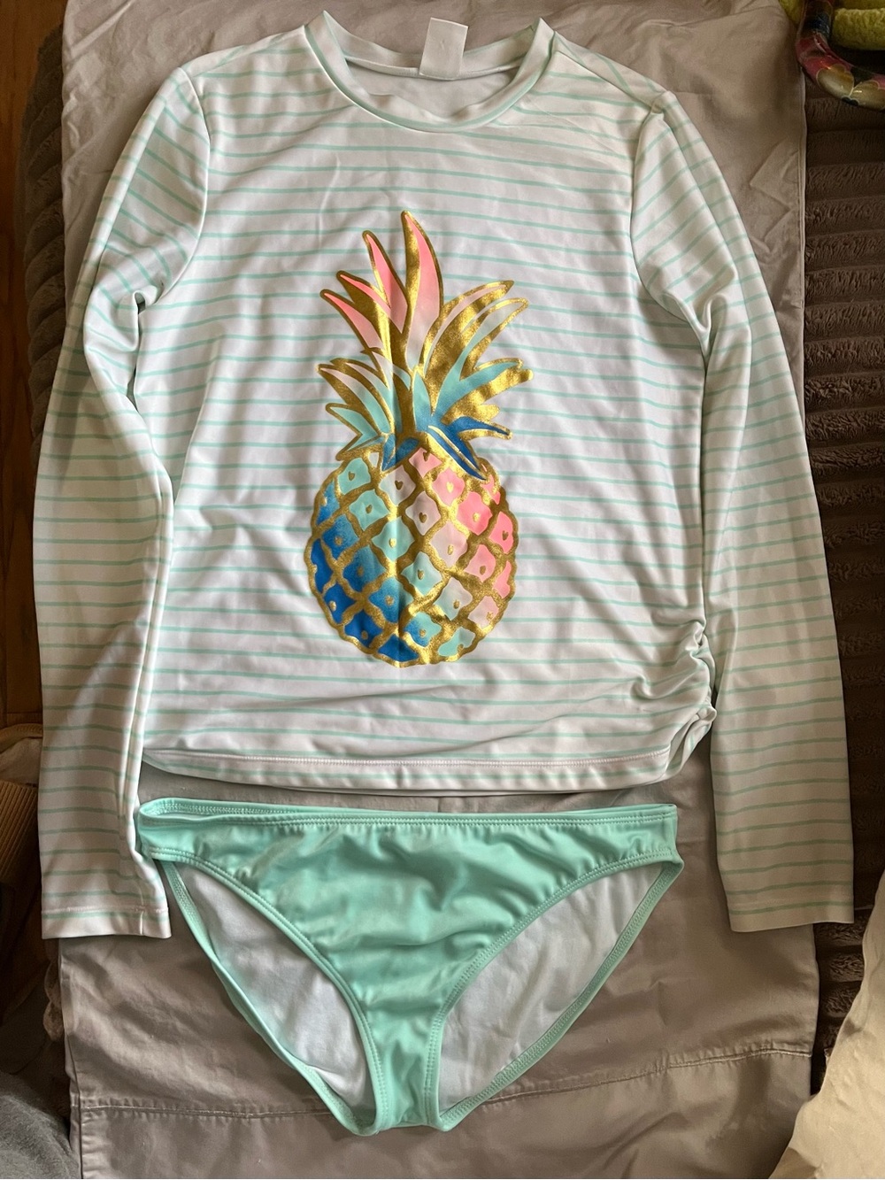 Crazy 8 Girls' Mint & White Striped Rash Guard Set